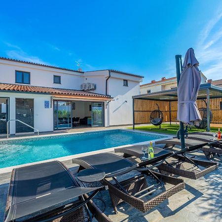 Villa Paradise ميدولين المظهر الخارجي الصورة