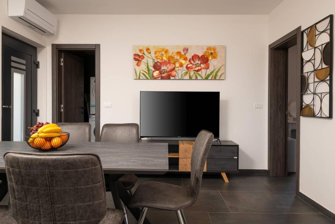 Villa Paradise ميدولين المظهر الخارجي الصورة
